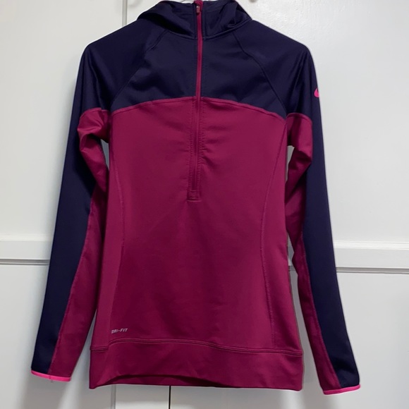 Nike PRO Dri-Fit Half Zip Pullover Size Small Running Top Lined Long Sleeved - Picture 1 of 16